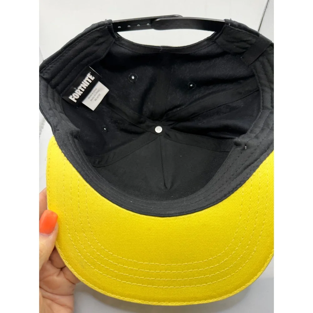 Fortnite‎ Peely Snapback Hat Mens Black Yellow Flat Brim Cap Epic Games RN14750